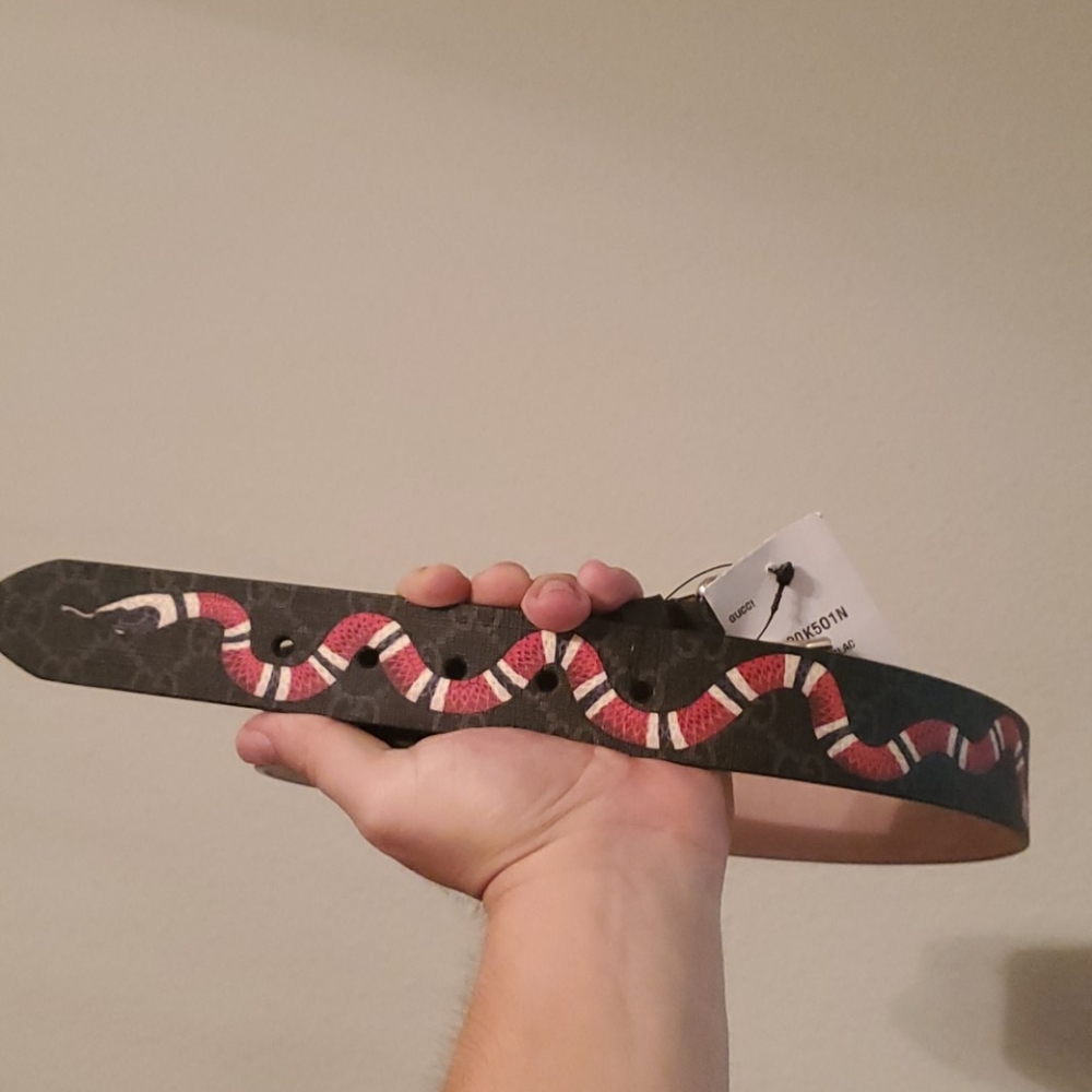 Gucci belt